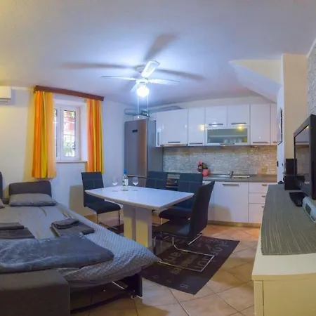 Lodge Luxury Studio With Private Patio *