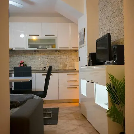 롯지 Luxury Studio With Private Patio *